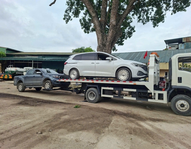 Xe cứu hộ giao thông Dongfeng D7 sàn trượt càng kéo (đời 2026) – Thông số & báo giá