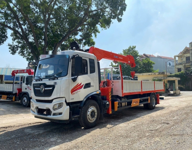 Xe tải Dongfeng 2 chân gắn cẩu Kanglim 6,6 tấn KS1256G-II (đời 2025)