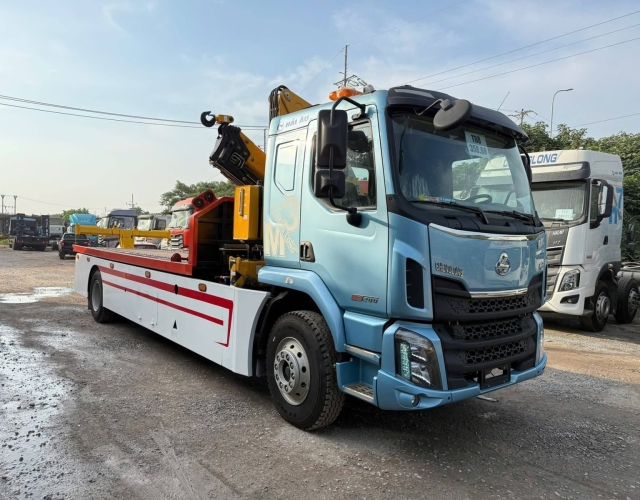 Xe cứu hộ Chenglong M3 3 chức năng – sàn trượt, càng kéo & cẩu gập XCMG 6,3 tấn (đời 2026) – Thông số & báo giá