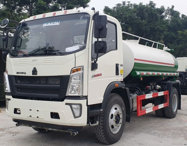 Xe bồn Howo téc phun nước 8,2 khối (đời 2025) – Thông số & báo giá