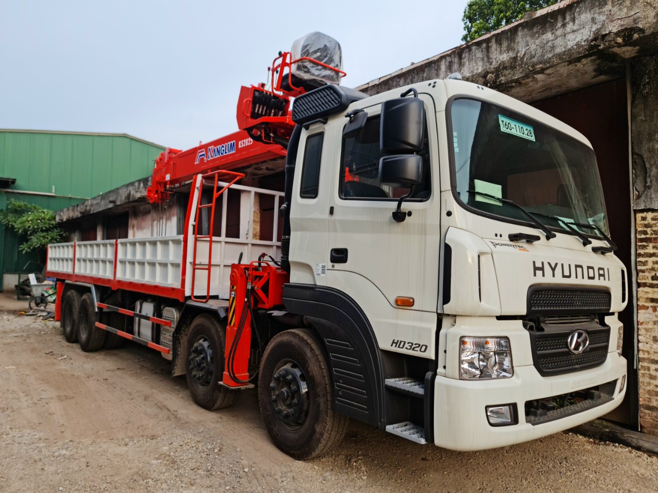 Xe tải Hyundai HD320