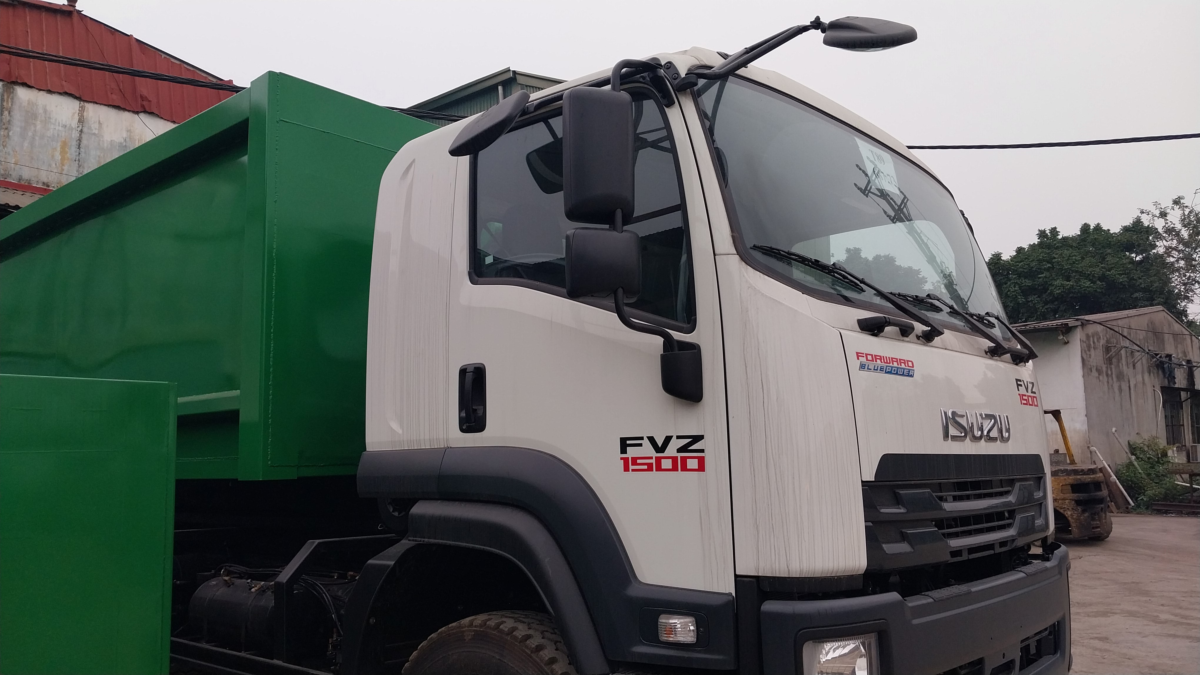 Báo giá ISUZU FVZ 1500 thùng chở hooklift 15 khối mới nhất