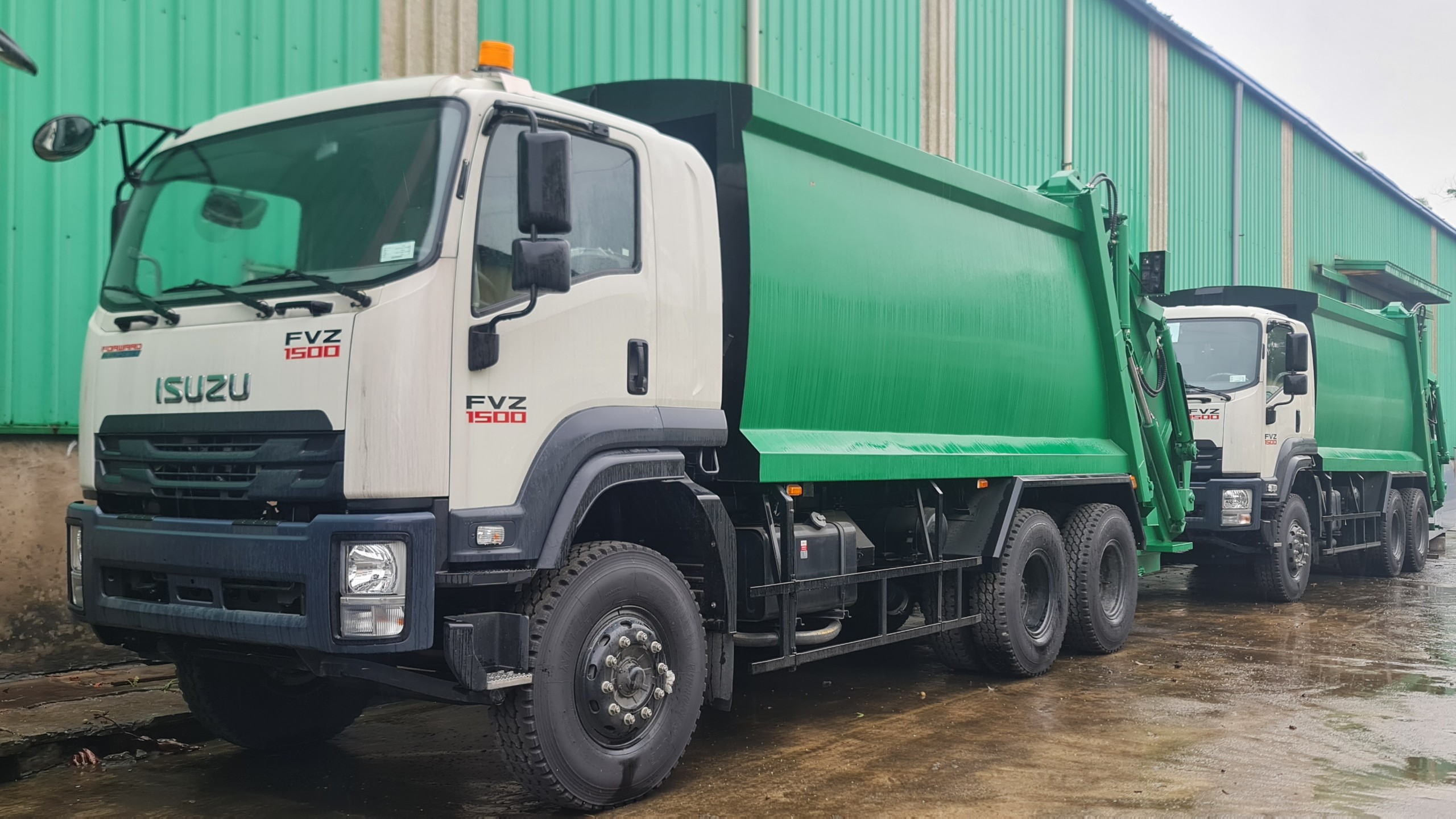 Báo giá xe ISUZU FVZ 1500 cuốn ép rác 20m3 mới nhất