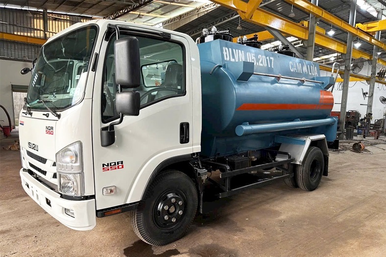 ISUZU Téc dầu 7 khối giá mới nhất hiện nay