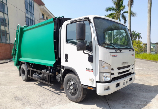 Xe Isuzu cuốn ép rác 7 khối giá xe mới nhất năm 2023