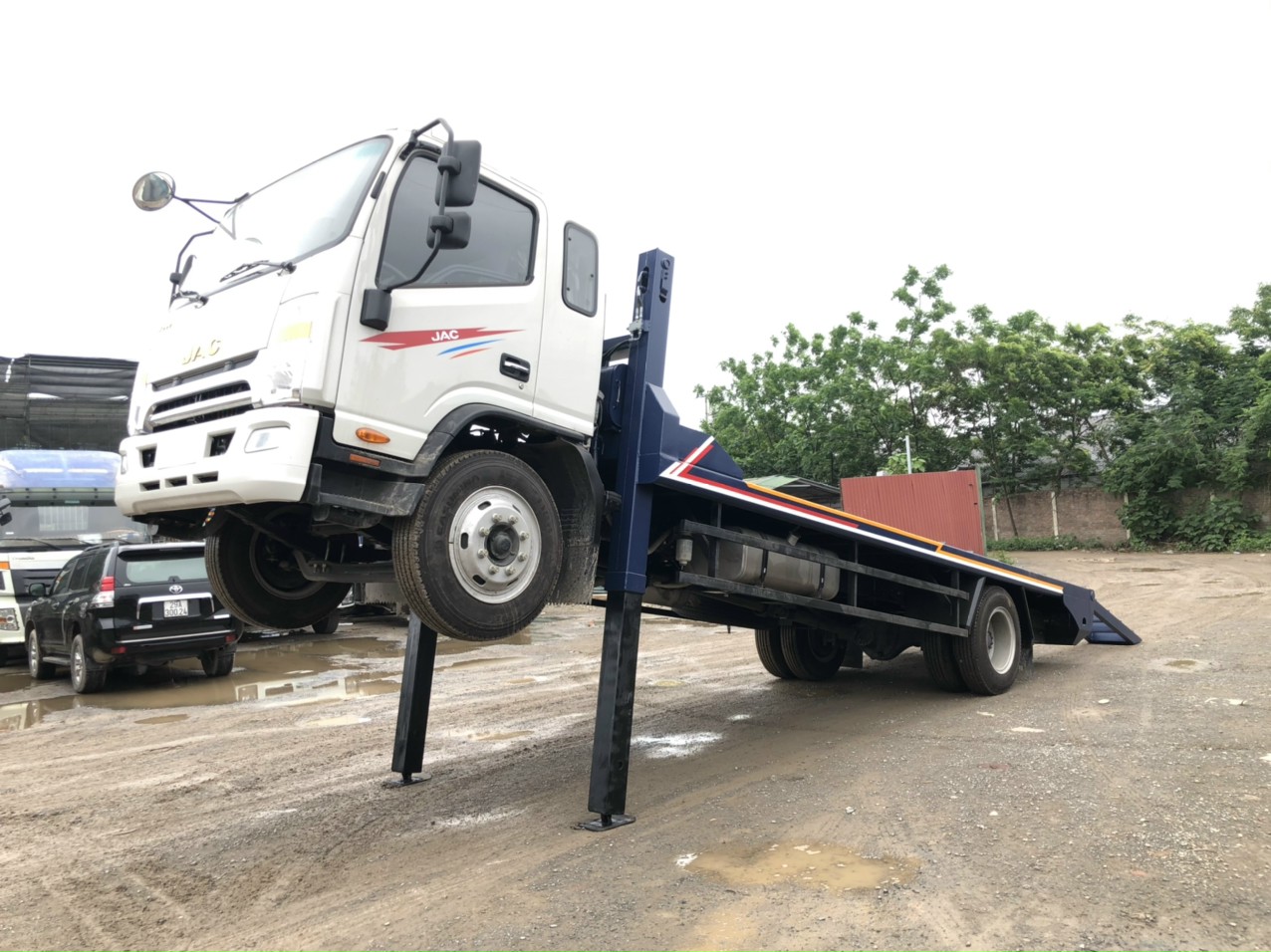 Xe nâng đầu JAC N900