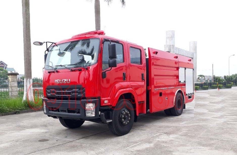 Giá xe chữa cháy ISUZU 6 khối nước mới nhất hiện nay 