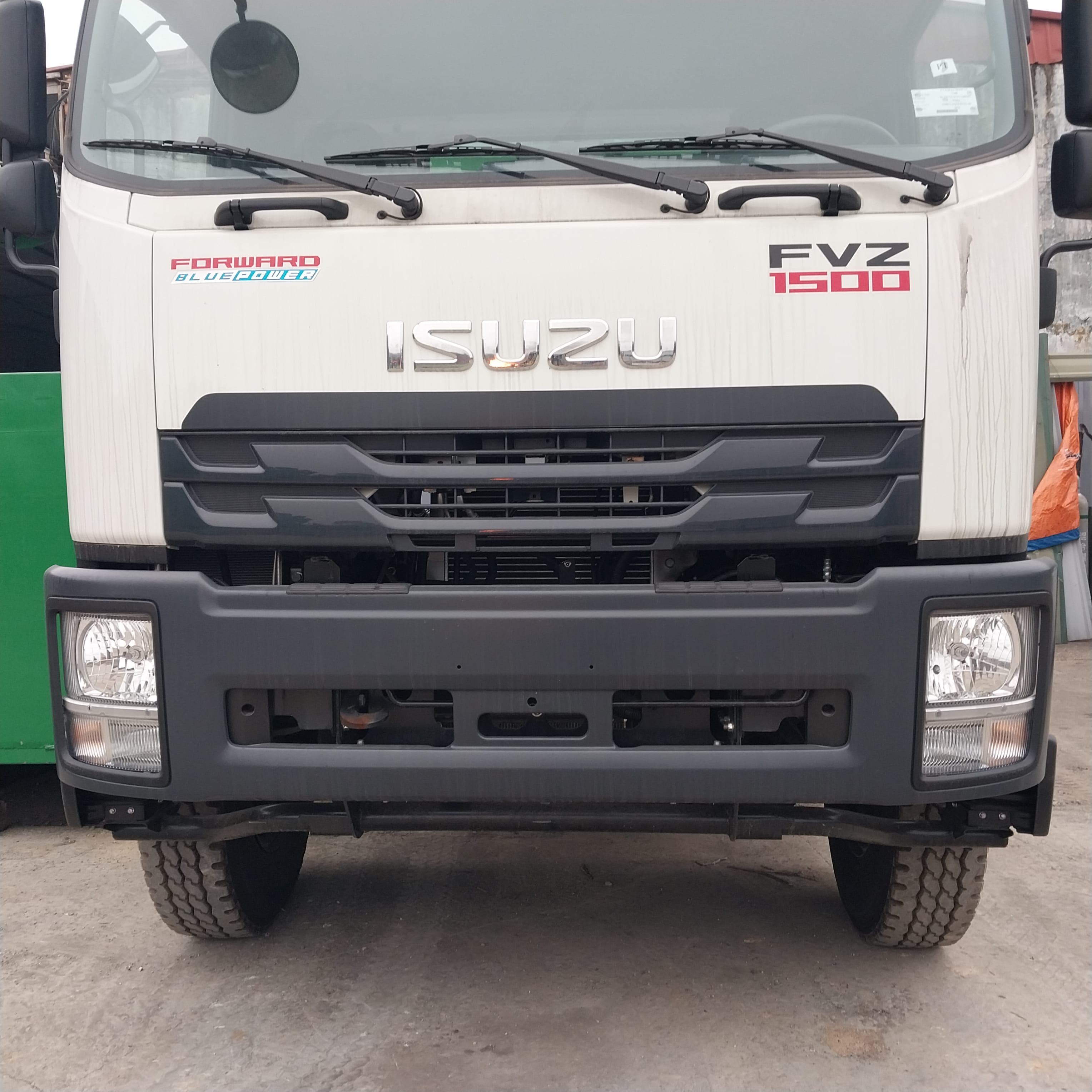 Isuzu FVR 900