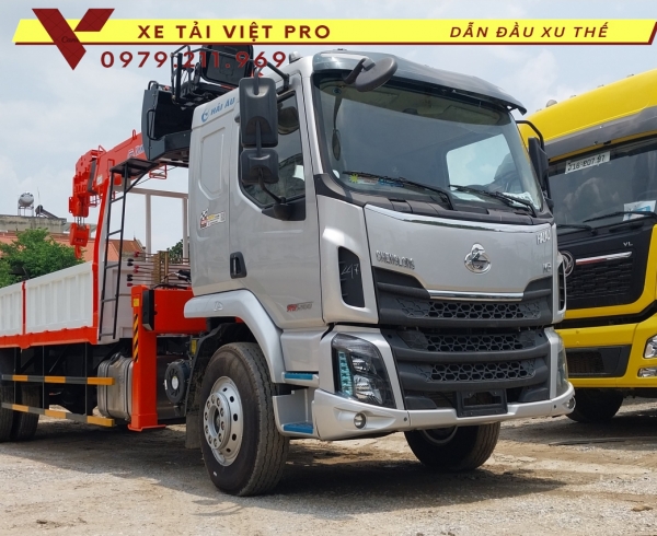 Xe tải Chenglong M3 gắn cẩu Kanglim 7T