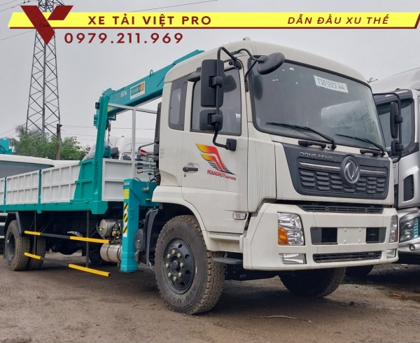 Xe Dongfeng 2 chân gắn cẩu Hyundai 5 tấn giá rẻ chất lượng