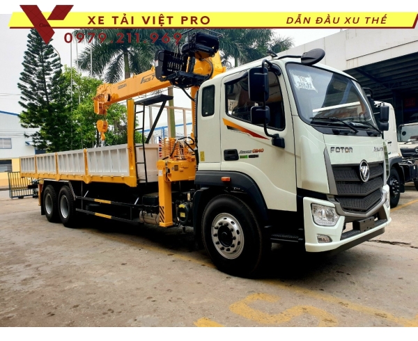 Xe tải Auman 3 chân gắn cẩu Soosan 7 tấn