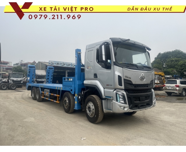 Giá xe tải Chenglong H5 4 chân nâng đầu là bao nhiêu?