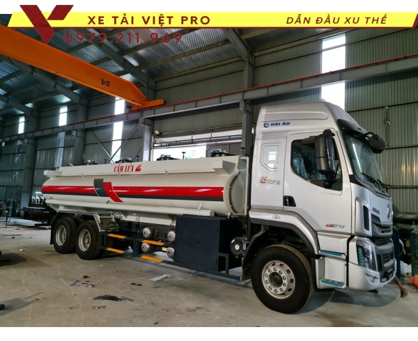 Chi tiết Xe téc chở xăng dầu Chenglong 3 chân có giá bao nhiêu?