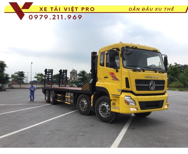 Báo giá xe Dongfeng 4 chân nâng đầu chở máy công trình
