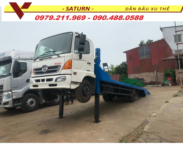 Xe Hino FC 2 chân nâng đầu có giá bao nhiêu?