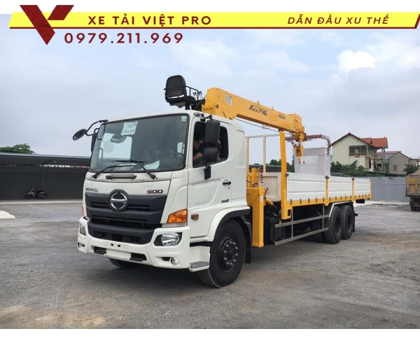 Xe tải Hino 3 chân gắn cẩu Soosan 7 tấn, Thiết kế chắc chắn, độ bền cao