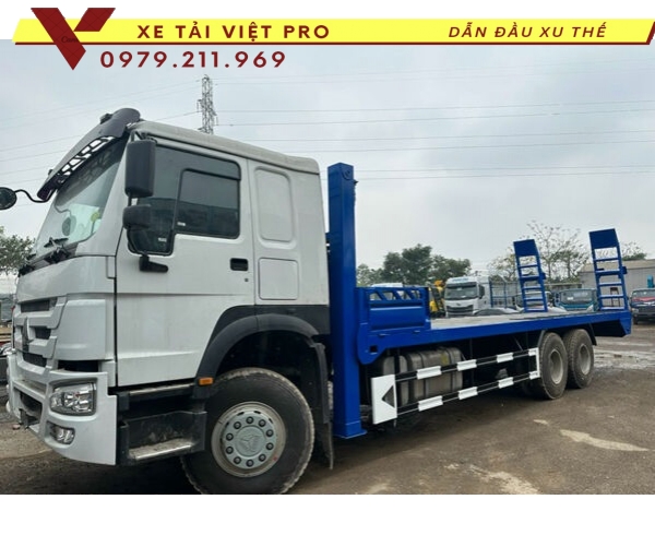 Xe Nâng Đầu Howo 3 Chân