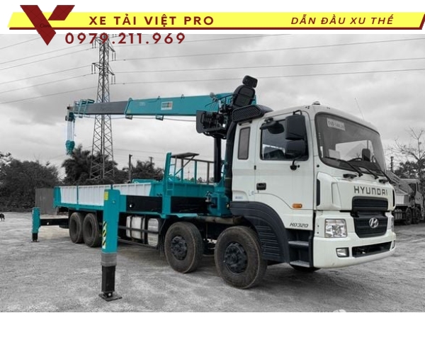 Xe Hyundai HD320 gắn cẩu Hyundai 15 tấn Sức mạnh và độ tin cậy