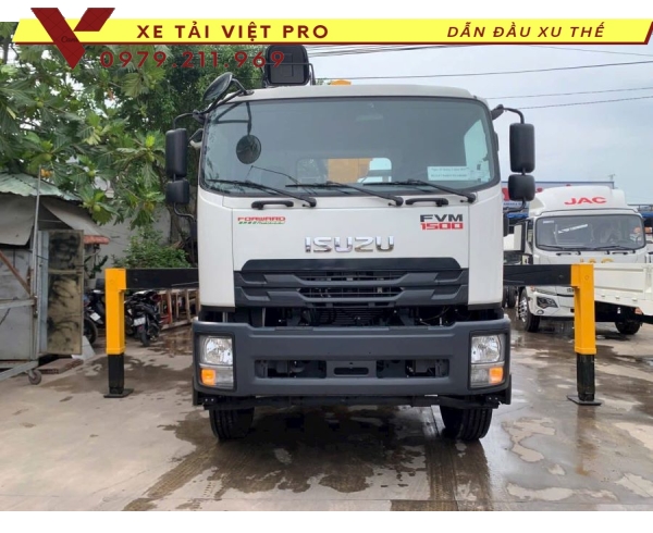 Isuzu 3 Chân Gắn Cẩu Soosan 7 Tấn 6 Đốt