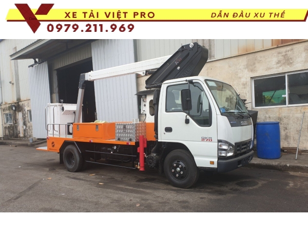 ISUZU cứu hộ sàn trượt có gắn cẩu 3 chức năng