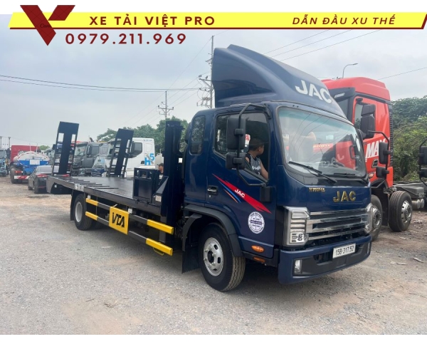 JAC N900 Nâng Đầu Chở Máy