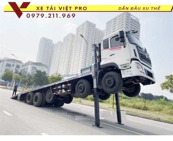 Dongfeng 5 chân nâng đầu chở máy công trình