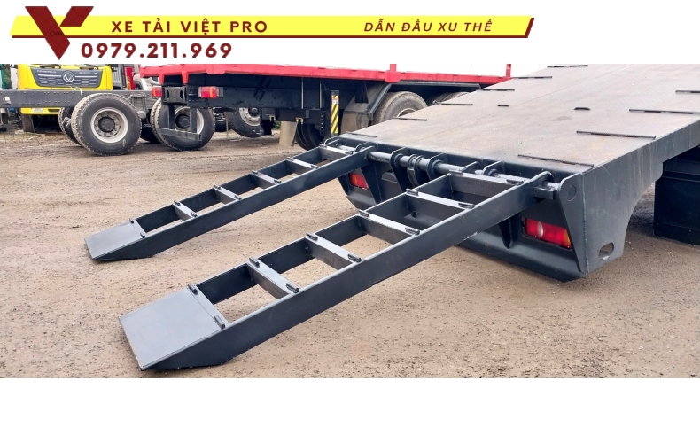 Xe tải Dongfeng 2 chân nâng đầu giá bao nhiêu?