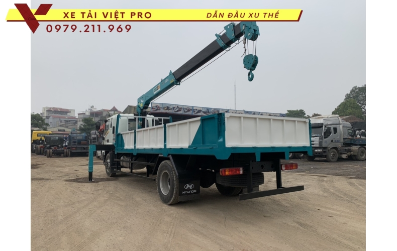 Xe tải Auman C160 gắn cẩu Unic 5 tấn mạnh mẽ linh hoạt