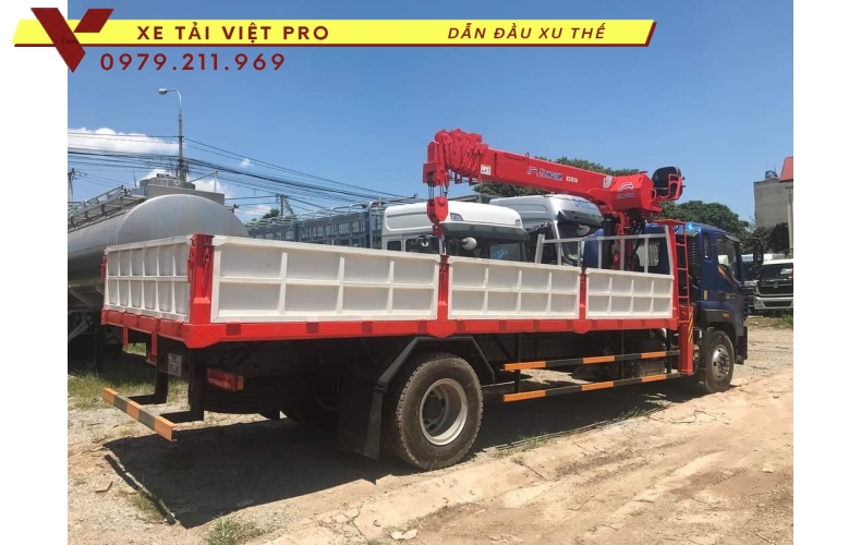 Xe tải Auman C160 gắn cẩu Kangim 5T