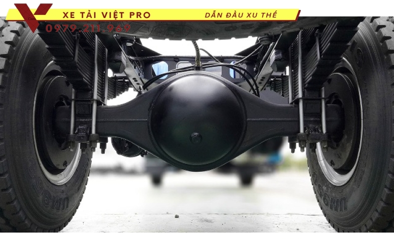 Giá Auman C240 téc chở xăng dầu mới nhất 2024