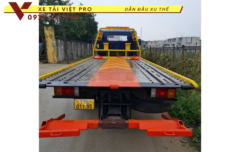 Giá xe Hyundai EX8 cứu hộ sàn trượt mới nhất hiện nay