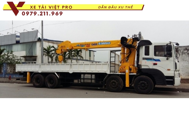 Xe Hyundai HD320 gắn cẩu Soosan 10 tấn Sự lựa chọn hoàn hảo
