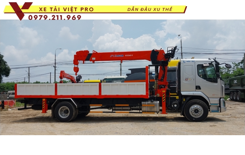 Xe tải Chenglong M3 gắn cẩu Kanglim 7T