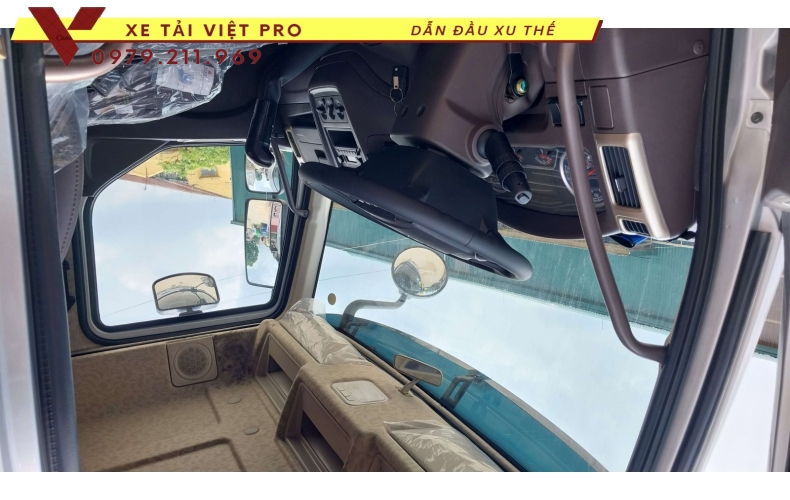 Xe tải Chenglong M3 gắn cẩu Kanglim 7T