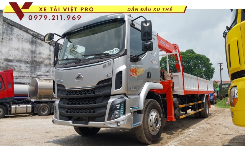 Xe tải Chenglong M3 gắn cẩu Kanglim 7T