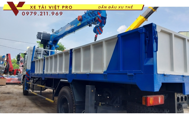 Xe tải Dongfeng 2c gắn cẩu XCMG 5 tấn đầu tư vừa phải - ứng dụng rộng rãi