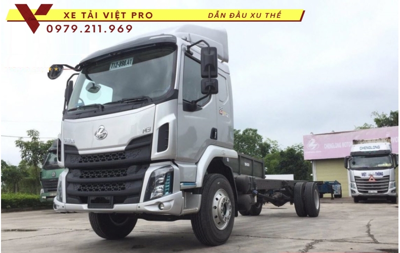 Xe chenglong 2 chân chở xe máy chuyên dùng