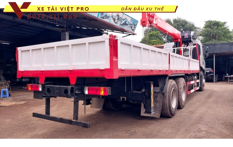 Xe tải Chenglong 3 chân gắn cẩu Kanglim 8T - Báo giá và thông số kỹ thuật