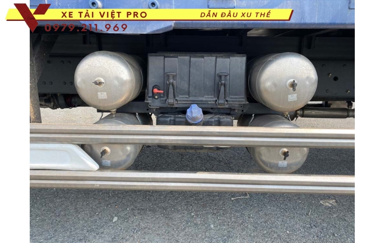 Báo giá Chenglong 3 chân tải thùng mui bạt mới nhất hiện nay