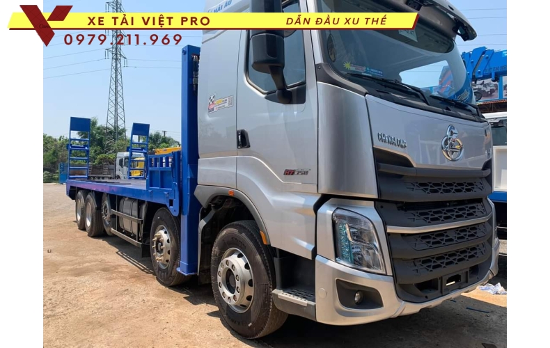 Giá Xe Tải Chenglong 5 Chân Nâng Đầu Chở Máy Công Trình
