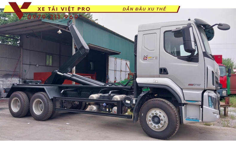 Chenglong 3 chân thùng chở Hooklift