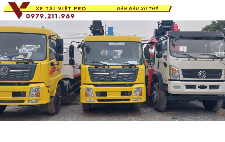 Xe tải Chenglong 3 chân gắn cẩu XCMG 8 tấn