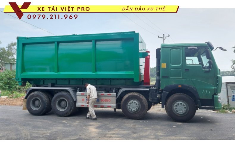 Xe HOWO chở rác thùng rời 27 khối