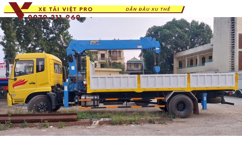 Xe tải Dongfeng 2 chân gắn cẩu Dongyang 6 tấn