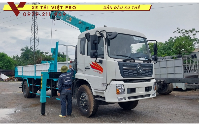 Xe Dongfeng 2 chân gắn cẩu Hyundai 5 tấn giá rẻ chất lượng