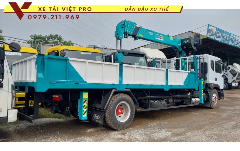 Xe Dongfeng D11 gắn cẩu Hyundai 7 tấn giá rẻ chất lượng cao, báo giá mới nhất