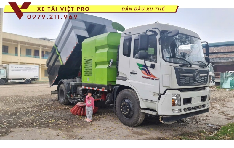 Dongfeng 2 chân hút bụi quét đường báo giá mới nhất