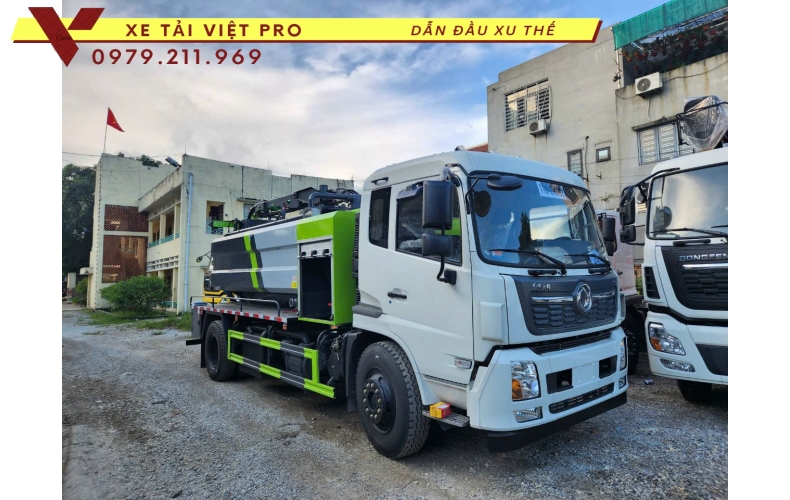 Dongfeng 2 chân hút bụi quét đường báo giá mới nhất