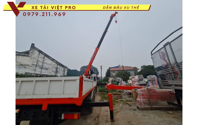 Xe tải Dongfeng 3 chân gắn cẩu Kanglim 8T - Đánh giá chất lượng và mức vốn đầu tư thế nào?
