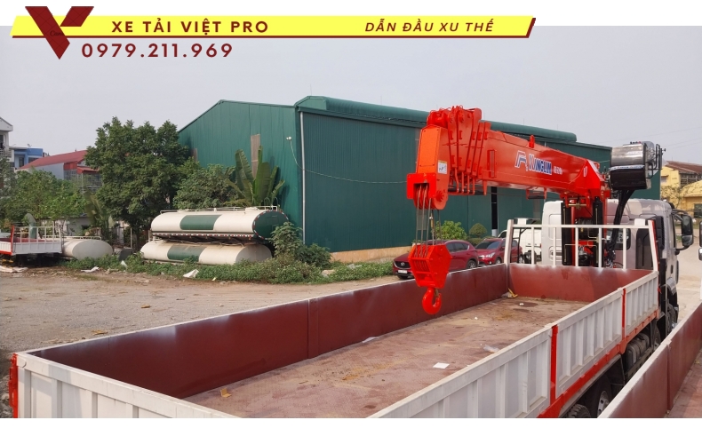 Xe tải Dongfeng 3 chân gắn cẩu Kanglim 8T - Đánh giá chất lượng và mức vốn đầu tư thế nào?